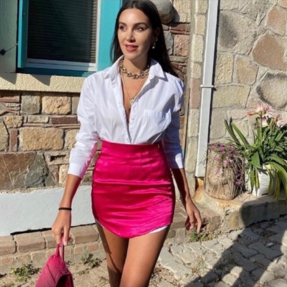 NWT ZARA **Satin Effect Mini Skirt *** Bloggers favorite